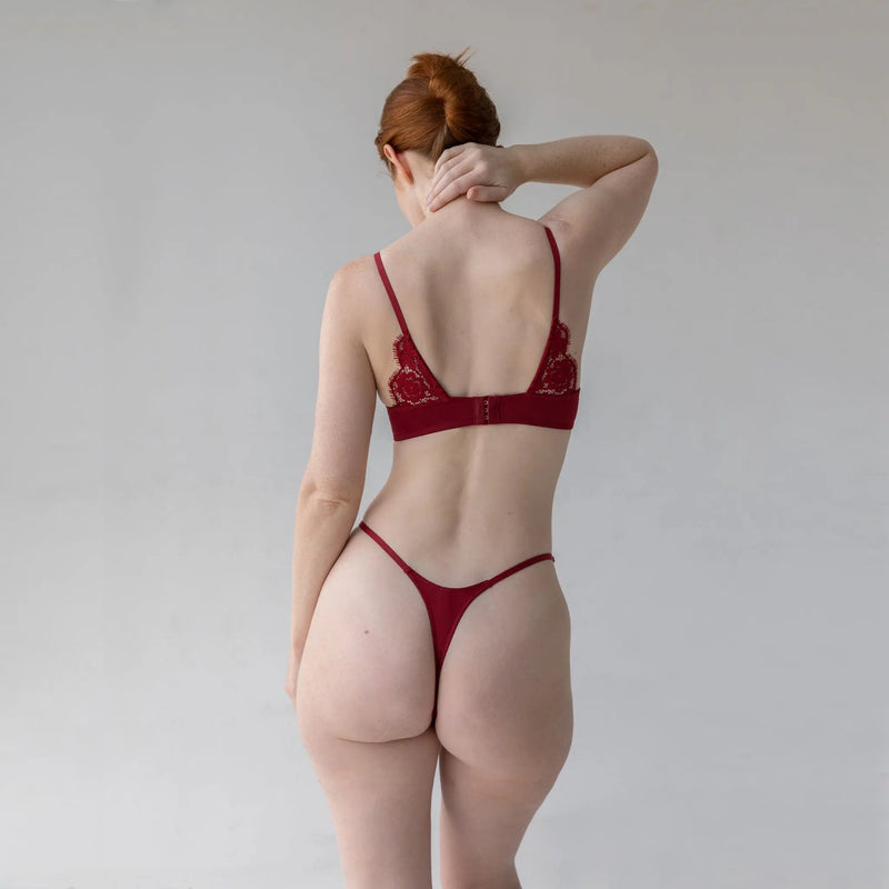 Frisson Micro-G Thong Bloodstone - Monique Morin Model 5'6" wearing size S