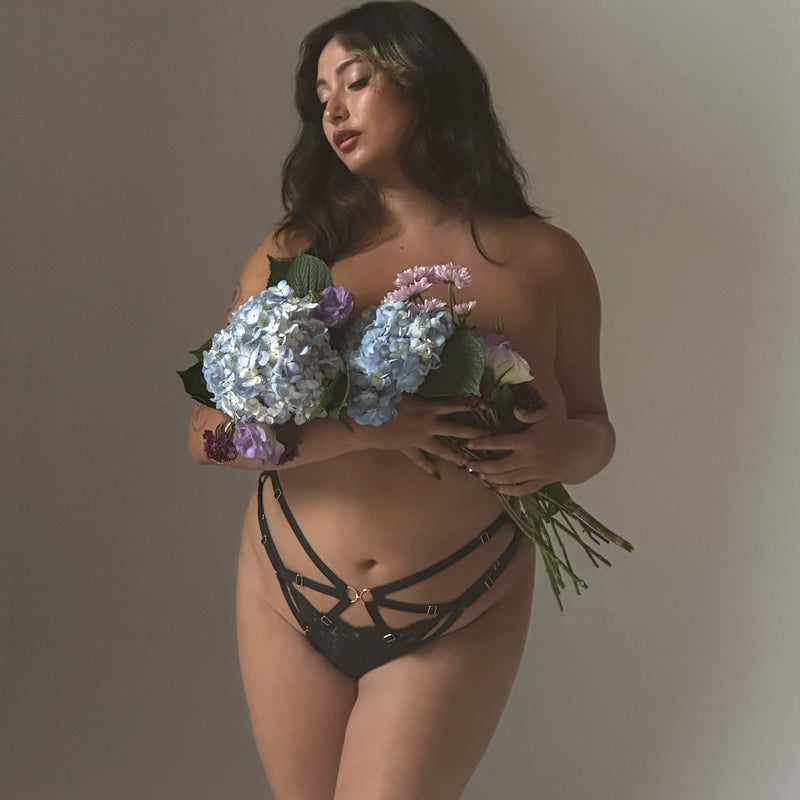 Frisson Harness Panty Noir Vente en gros Pré-commande