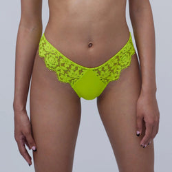 Model is 5'9" wearing size S