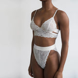 Product thumbnail Monique Morin Model 5’8’’ wearing size XS